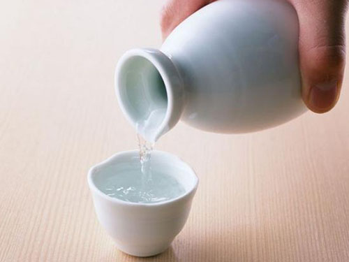 葆春酒功效