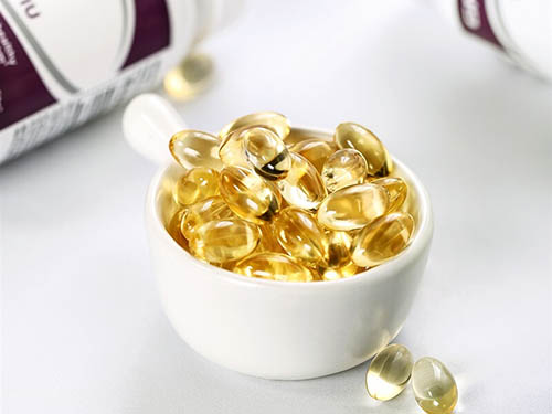 维c胶囊可以擦眼部吗