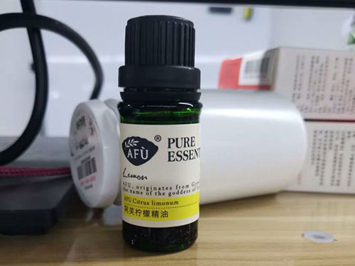 柠檬草精油的用法