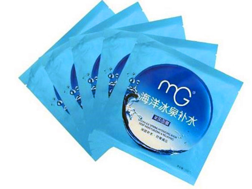 美即补水面膜用完要洗吗