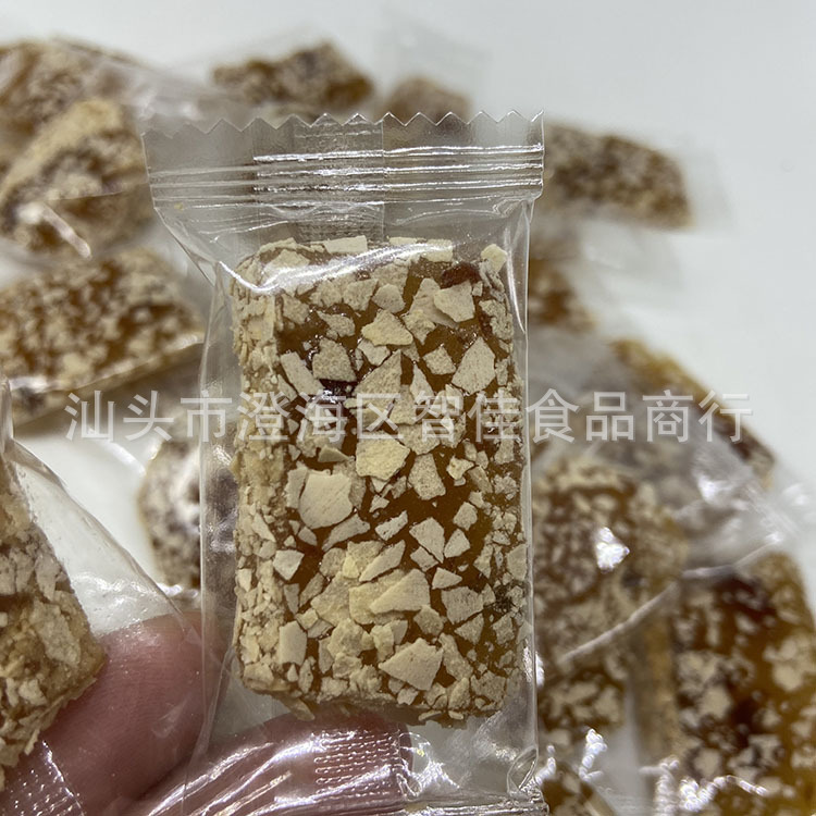 生厂家批发黄皮糕 零食小吃麦片香味黄皮软糖独立包 30斤/箱