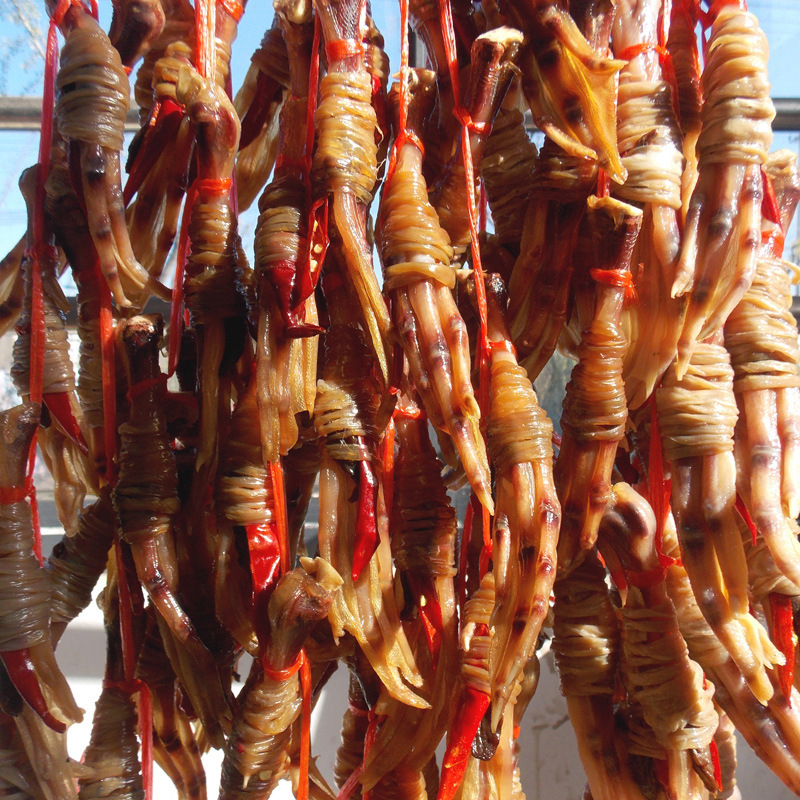 鸭脚包安徽宣城特产鸭掌鸭爪包裹鸭肠心腊味鸭翅年货食品厂家批发